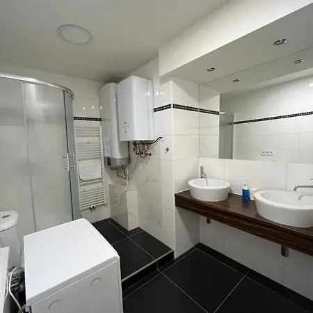 Apartment P.a.e.r. *