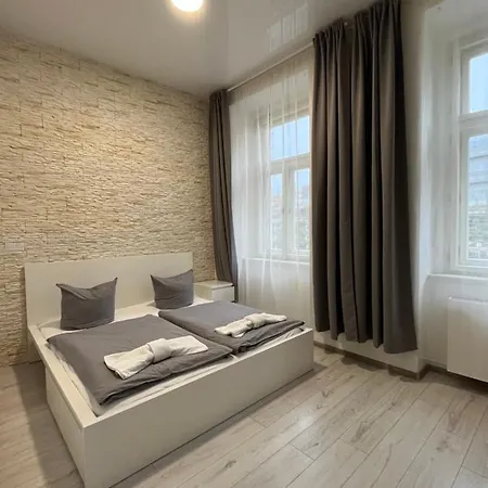 P.a.e.r. Apartament